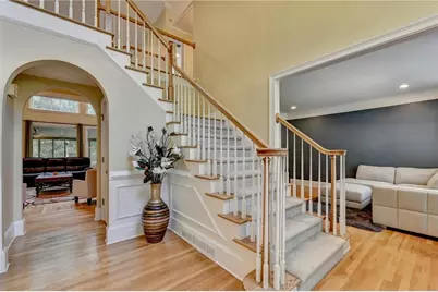 10370 Sugar Crest Avenue, Duluth, GA 30097 - Photo 7