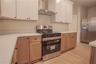 604 Trump Ct, Carrollton, GA 30116 - Photo 7