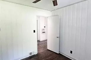 2863 Catalina Dr, Decatur, GA 30032 - Photo 11
