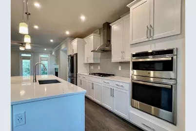 2061 Morrison Avenue, Atlanta, GA 30319 - Photo 3