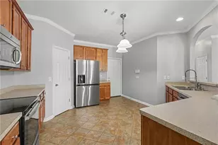 211 Meadow Run, Carrollton, GA 30116 - Photo 11