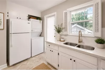 801 Marstevan Drive, Atlanta, GA 30306 - Photo 11