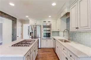153 Lantern Ridge Ct, Alpharetta, GA 30009 - Photo 15