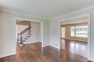 153 Lantern Ridge Ct, Alpharetta, GA 30009 - Photo 9
