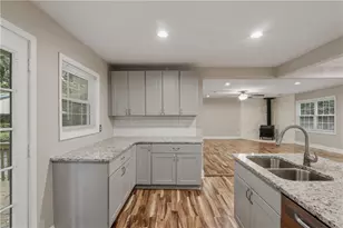 2162 Chestnut Pl, Lithia Springs, GA 30122 - Photo 13