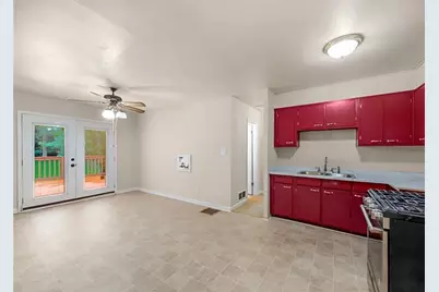 565 Wavelyn Way, Riverdale, GA 30274 - Photo 7