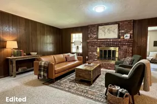 1050 Castlewood Dr, Woodstock, GA 30189 - Photo 11