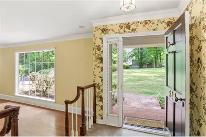 544 Bouldercrest Drive SW, Marietta, GA 30064 - Photo 3