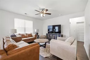 335 Murray Ln, Hoschton, GA 30548 - Photo 3
