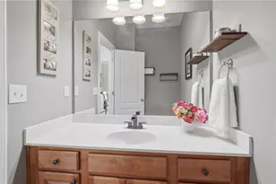 8205 Applewood Ct, Gainesville, GA 30506 - Photo 33