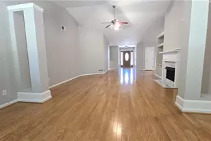 272 Leatherwood Ct, Lawrenceville, GA 30043 - Photo 5