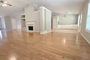 272 Leatherwood Ct, Lawrenceville, GA 30043 - Photo 7