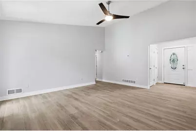 1445 Diplomat Drive, Riverdale, GA 30296 - Photo 9