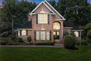 3869 Alexandria Dr, Gainesville, GA 30506 - Photo 3