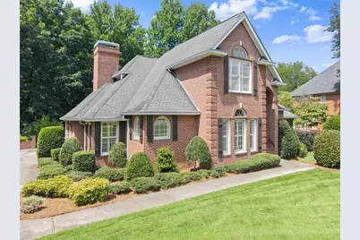 3869 Alexandria Drive, Gainesville, GA 30506 - Photo 3