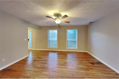 5027 Wesleyan Drive, Woodstock, GA 30189 - Photo 5