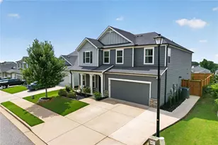 626 Valdosta Dr, Canton, GA 30114 - Photo 3