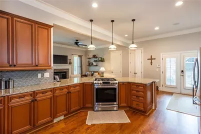 1554 Mercer Avenue, College Park, GA 30337 - Photo 13
