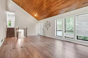 3919 Leach Rd, Snellville, GA 30039 - Photo 11