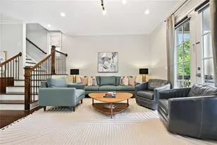 805 Corduroy Ln, Atlanta, GA 30312 - Photo 3