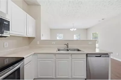 4516 Swan Trace, Union City, GA 30349 - Photo 17