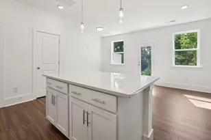 1621 Gunnin Trce NW, Atlanta, GA 30318 - Photo 7