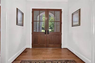 4584 Meadow Valley Drive, Sandy Springs, GA 30342 - Photo 7