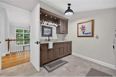4584 Meadow Valley Drive, Sandy Springs, GA 30342 - Photo 31