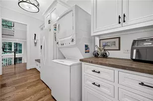 4584 Meadow Valley Dr, Sandy Springs, GA 30342 - Photo 23