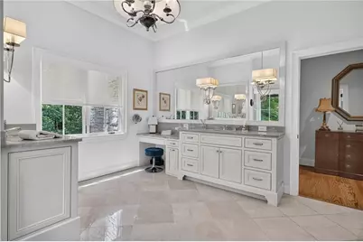 4584 Meadow Valley Drive, Sandy Springs, GA 30342 - Photo 39