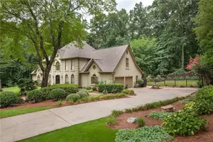 5825 Plantation Dr, Roswell, GA 30075 - Photo 83