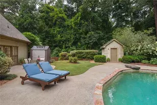5825 Plantation Dr, Roswell, GA 30075 - Photo 61