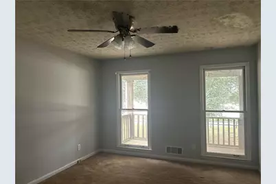 667 King Road, Stone Mountain, GA 30088 - Photo 7