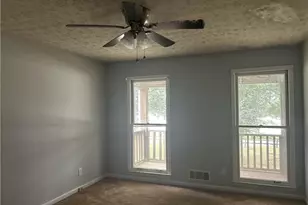 667 King Rd, Stone Mountain, GA 30088 - Photo 7