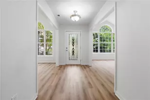 985 Waldwick Dr, Lawrenceville, GA 30045 - Photo 3