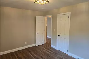 131 Mountain View Dr, Gainesville, GA 30501 - Photo 25