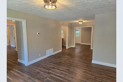 131 Mountain View Drive, Gainesville, GA 30501 - Photo 9