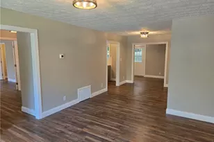 131 Mountain View Dr, Gainesville, GA 30501 - Photo 9