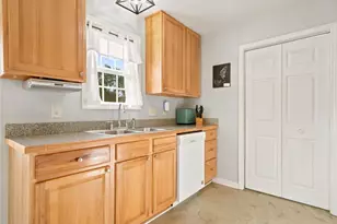 128 Brookstone Dr SW, Calhoun, GA 30701 - Photo 9