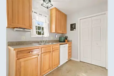 128 Brookstone Drive SW, Calhoun, GA 30701 - Photo 9