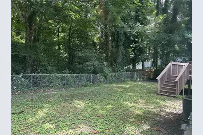 2740 Santa Barbara Drive NW, Atlanta, GA 30318 - Photo 5