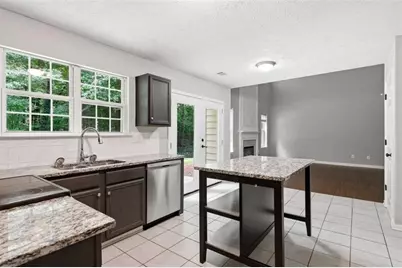 6425 Raleigh Street, Cumming, GA 30040 - Photo 13