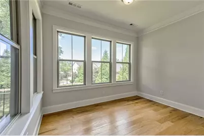 1642 Canopy Chase NE, Brookhaven, GA 30319 - Photo 7