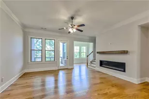 1642 Canopy Chase NE, Brookhaven, GA 30319 - Photo 3