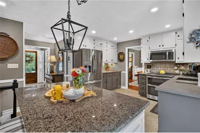 1701 Driftwood Place, Snellville, GA 30078 - Photo 11