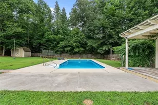 327 Swan Dr, Hiram, GA 30141 - Photo 35