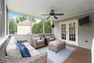 4910 Bettes Ct, Alpharetta, GA 30004 - Photo 17