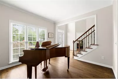 4910 Bettes Court, Alpharetta, GA 30004 - Photo 5