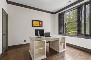 1458 Hedgewood Ln NW, Kennesaw, GA 30152 - Photo 5