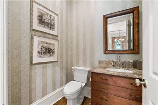 39 W Wesley Rd NW, Atlanta, GA 30305 - Photo 13